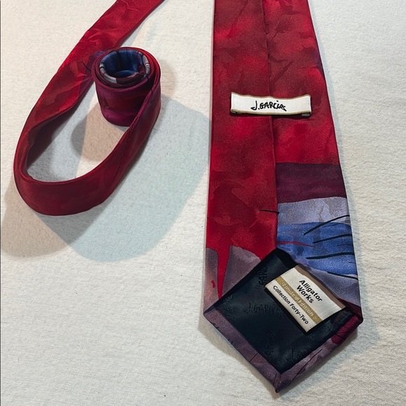 J. Garcia Limited Edition Alligator Works 42 Red Abstract Silk Tie - Picture 6 of 8